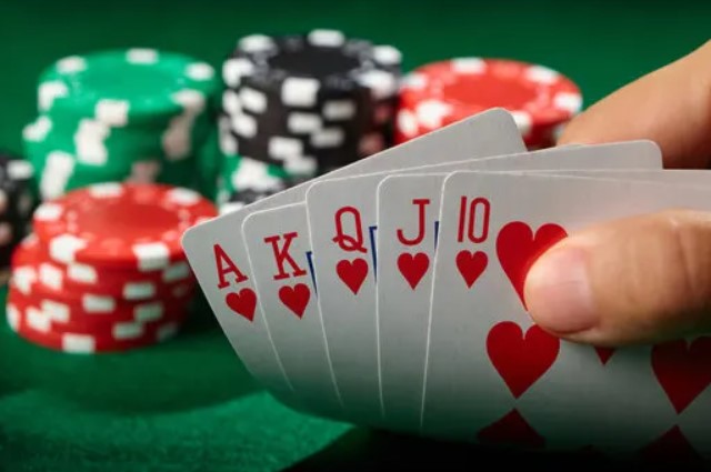 Những quy luật poker Vin777 dành cho người chơi – hướng dẫn chơi Poker Vin777 đơn giản